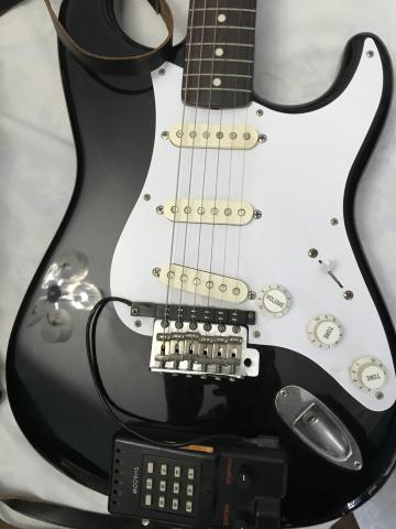 Guitare Fender Stratocaster - 2/5