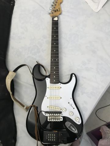 Guitare Fender Stratocaster - 5/5