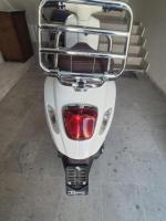 Vespa Piaggio premavera